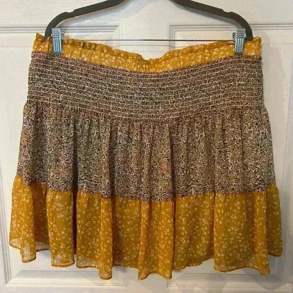 Banana Republic Dresses & Skirts - Banana Republic NWT Yellow Floral Tiered Smocked Skirt Cottage Core Size XL
